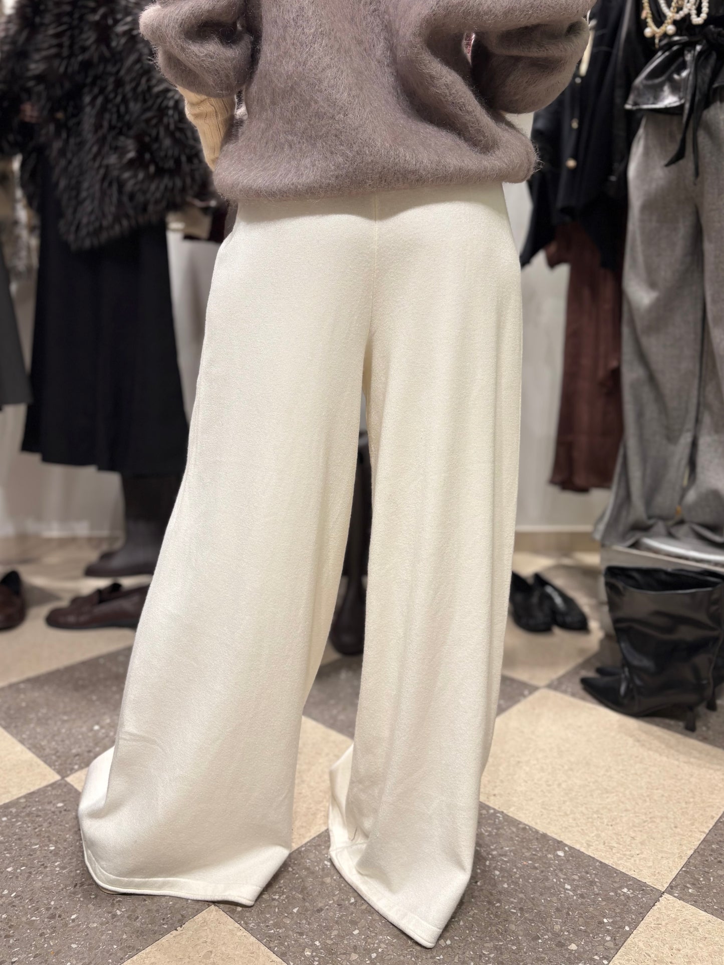 Pantalone Leisure panna