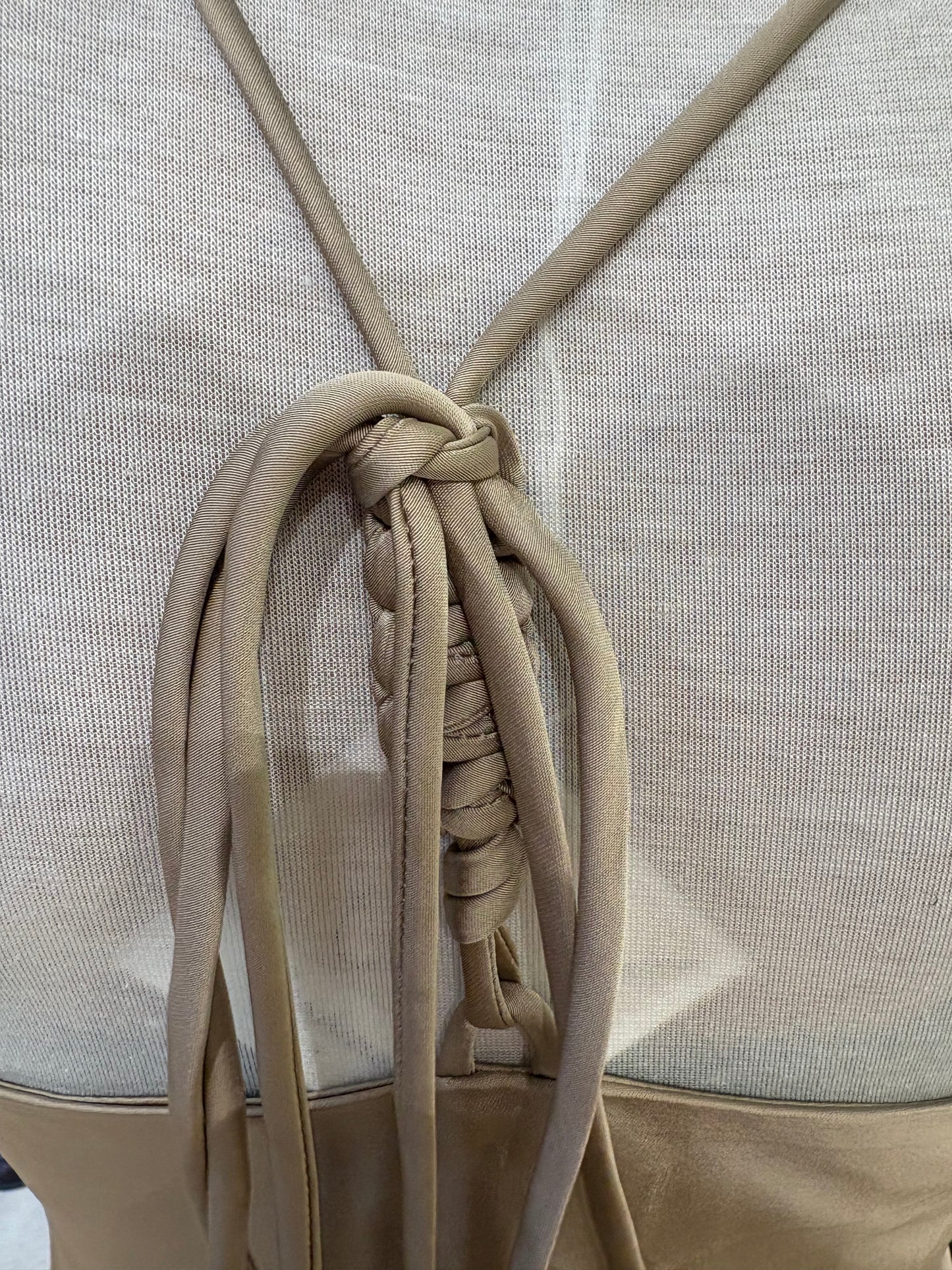 Slip dress champagne