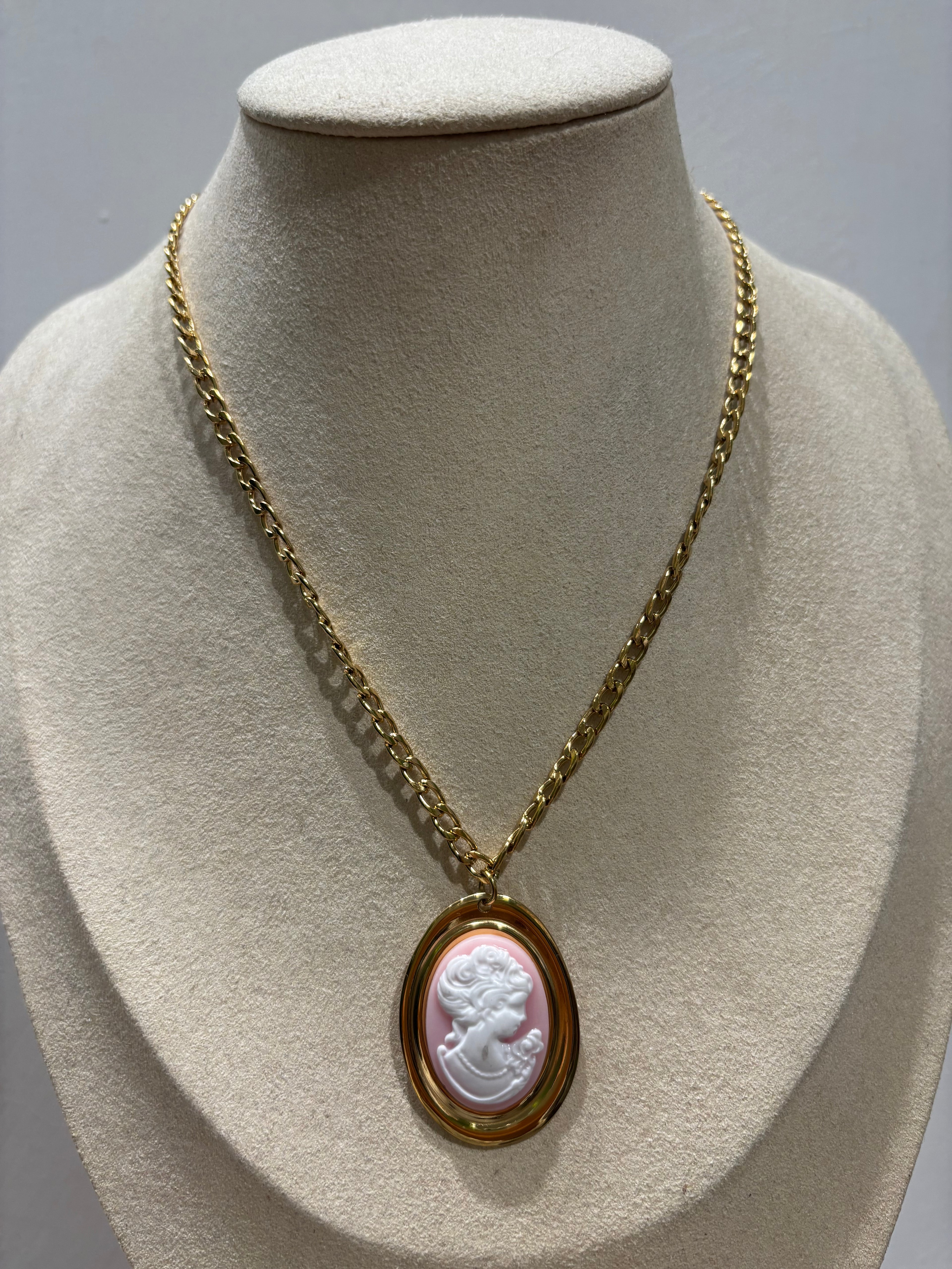 Collana con cameo - due varianti colore