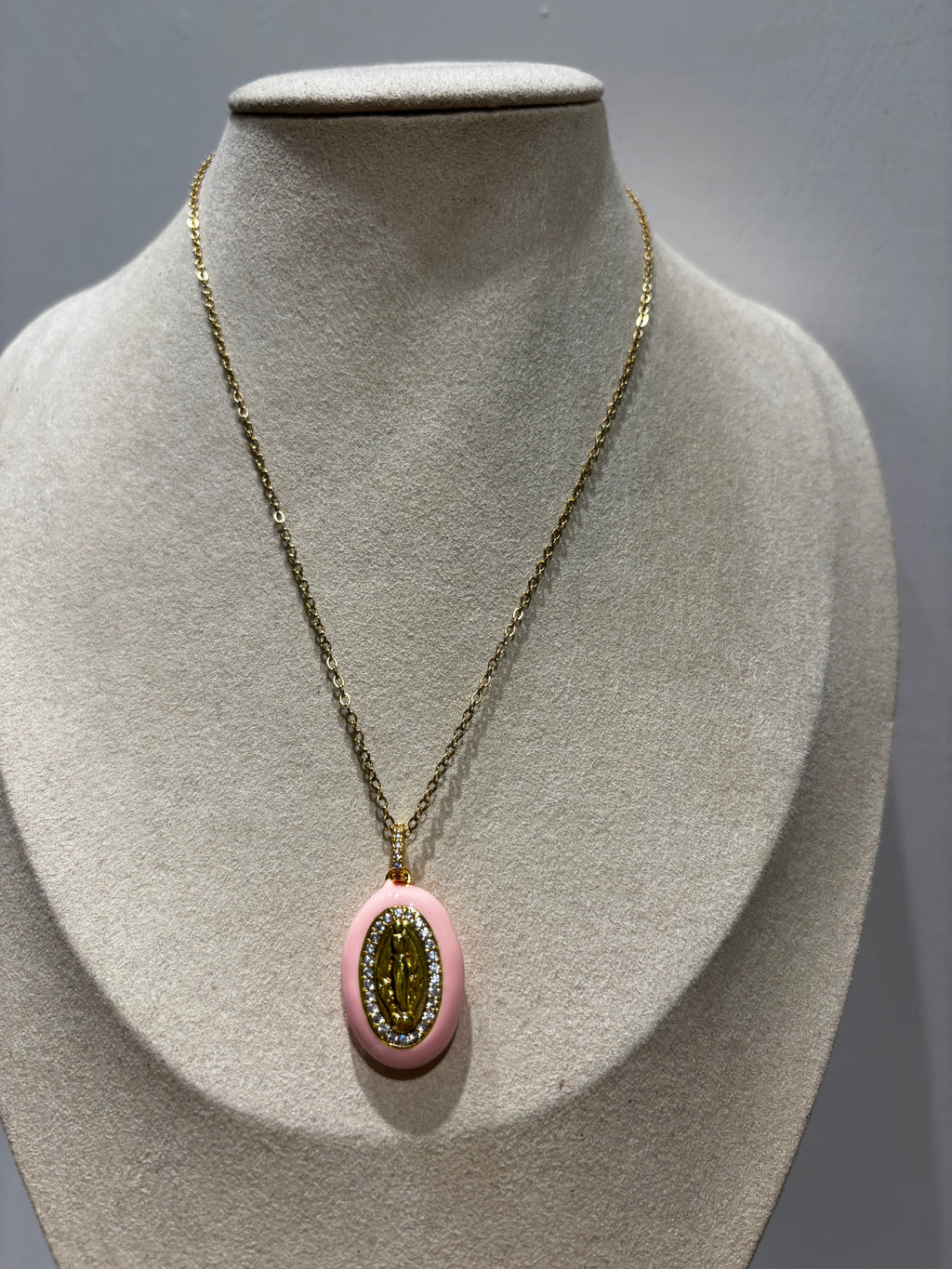 Collana con icona - due varianti colore