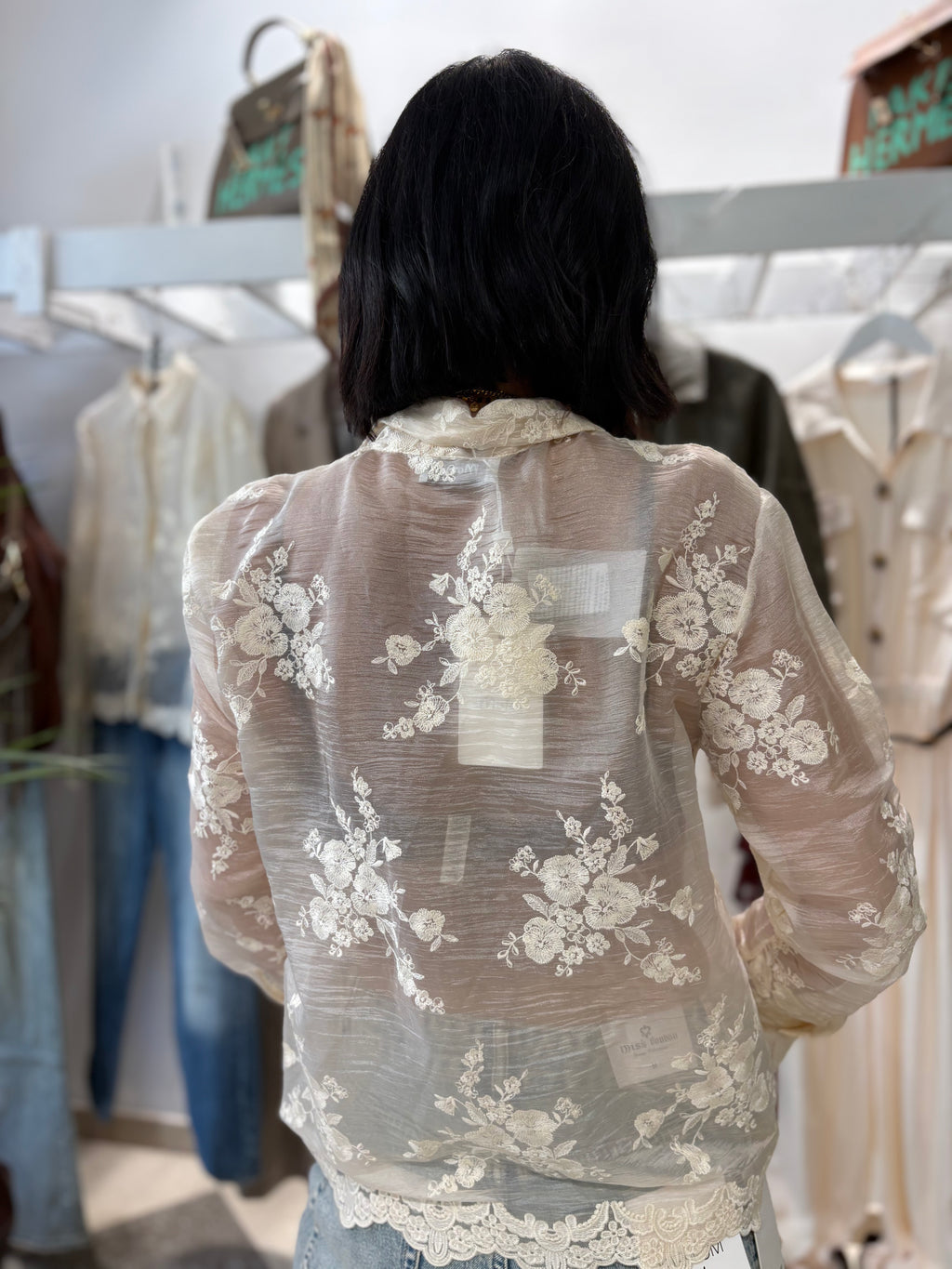 Camicia in pizzo ricamato