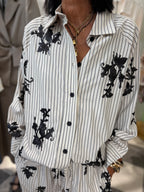 Camicia rigata con ricami in paillettes
