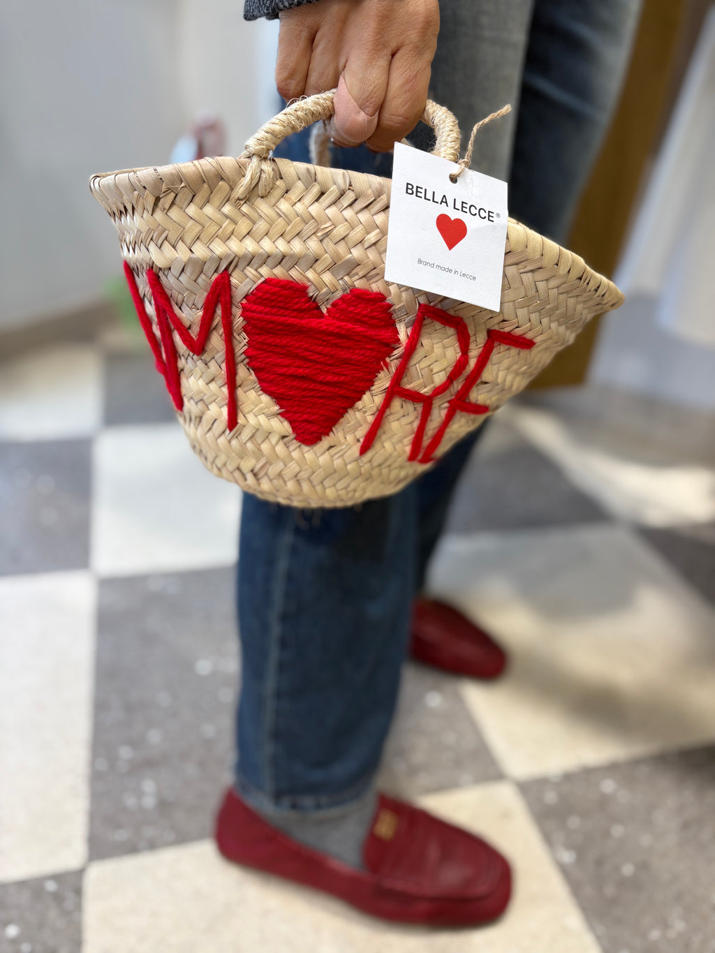 Bella Lecce | Paniere intrecciato e ricamato a mano