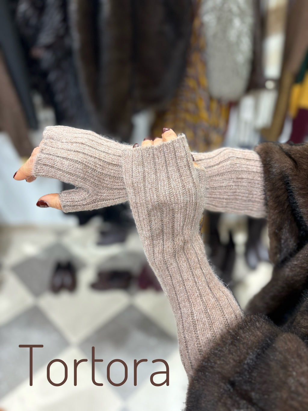 Manicotti in lana e viscosa