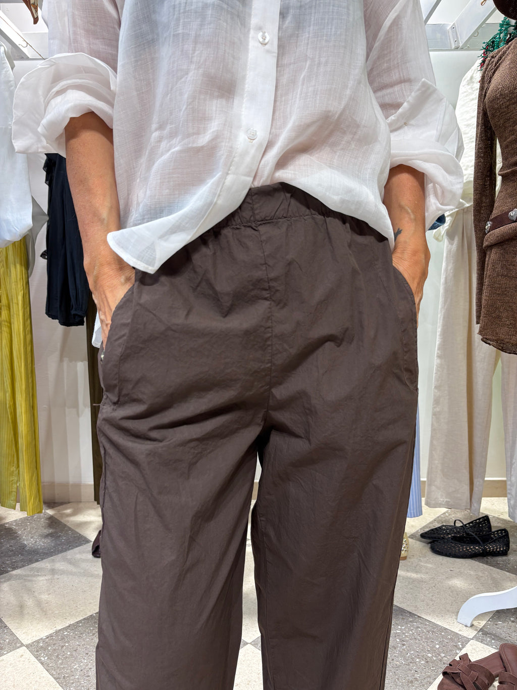 Pantalone in cotone con elastico in vita