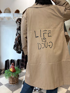 Trench custom dipinto a mano Life is Gucci