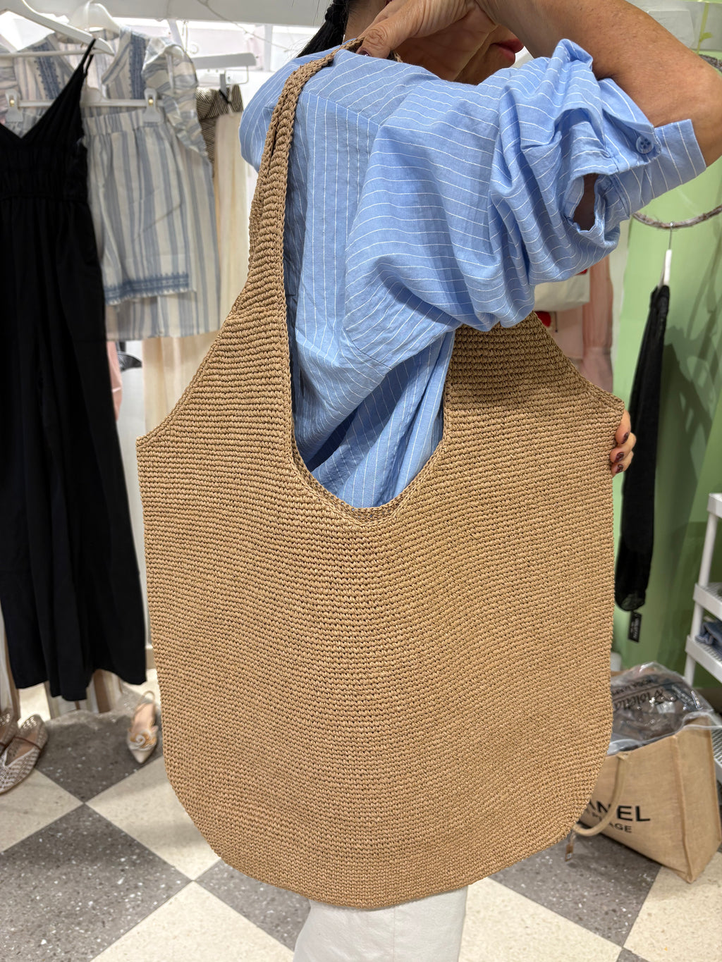 Maxi shopper intrecciata sabbia