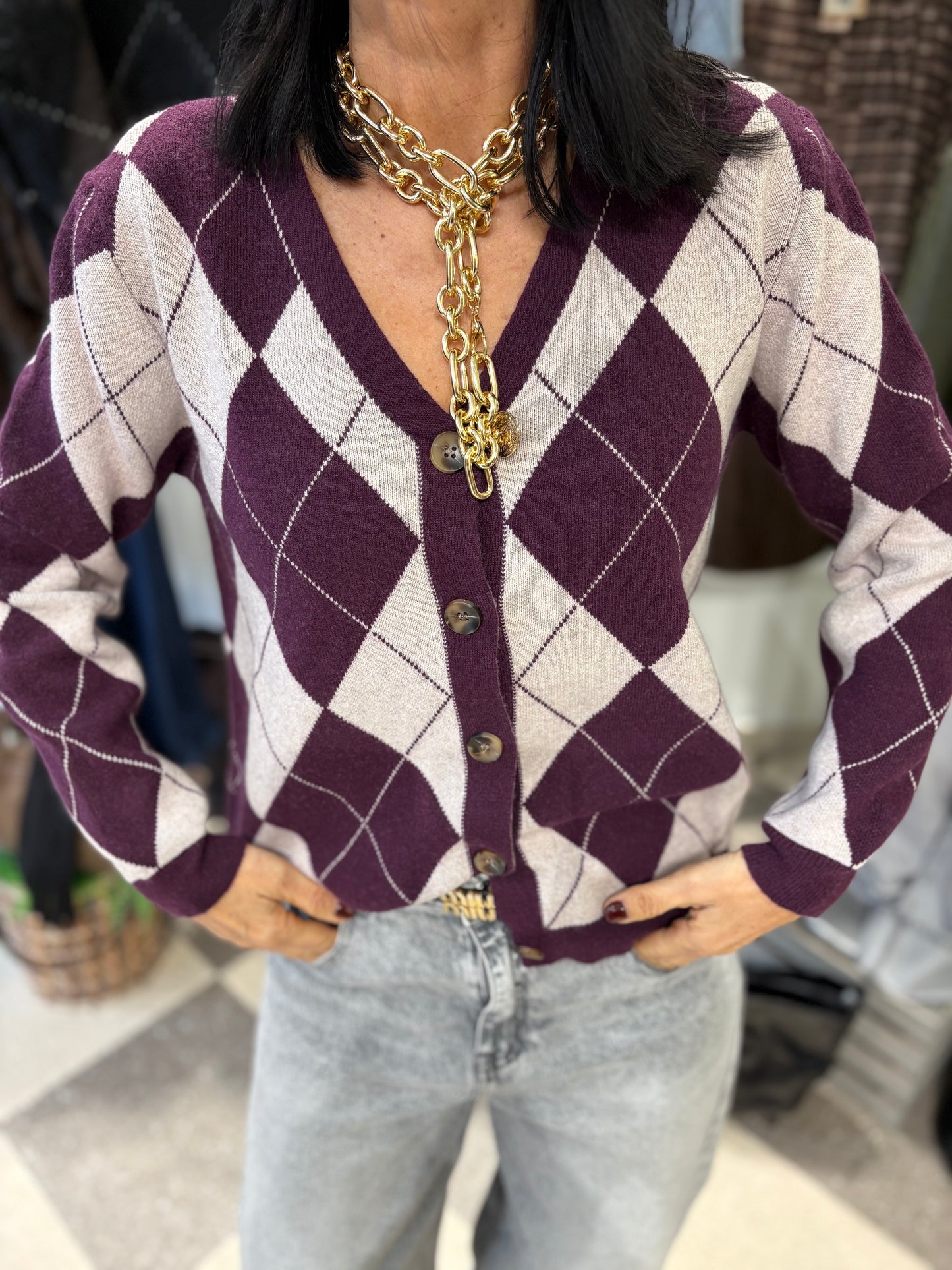 Cardigan rombi con bottoni