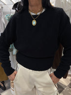 Maglioncino fluffy nero cropped