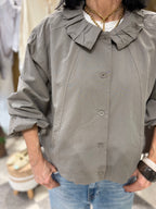 Giacca leggera romantica