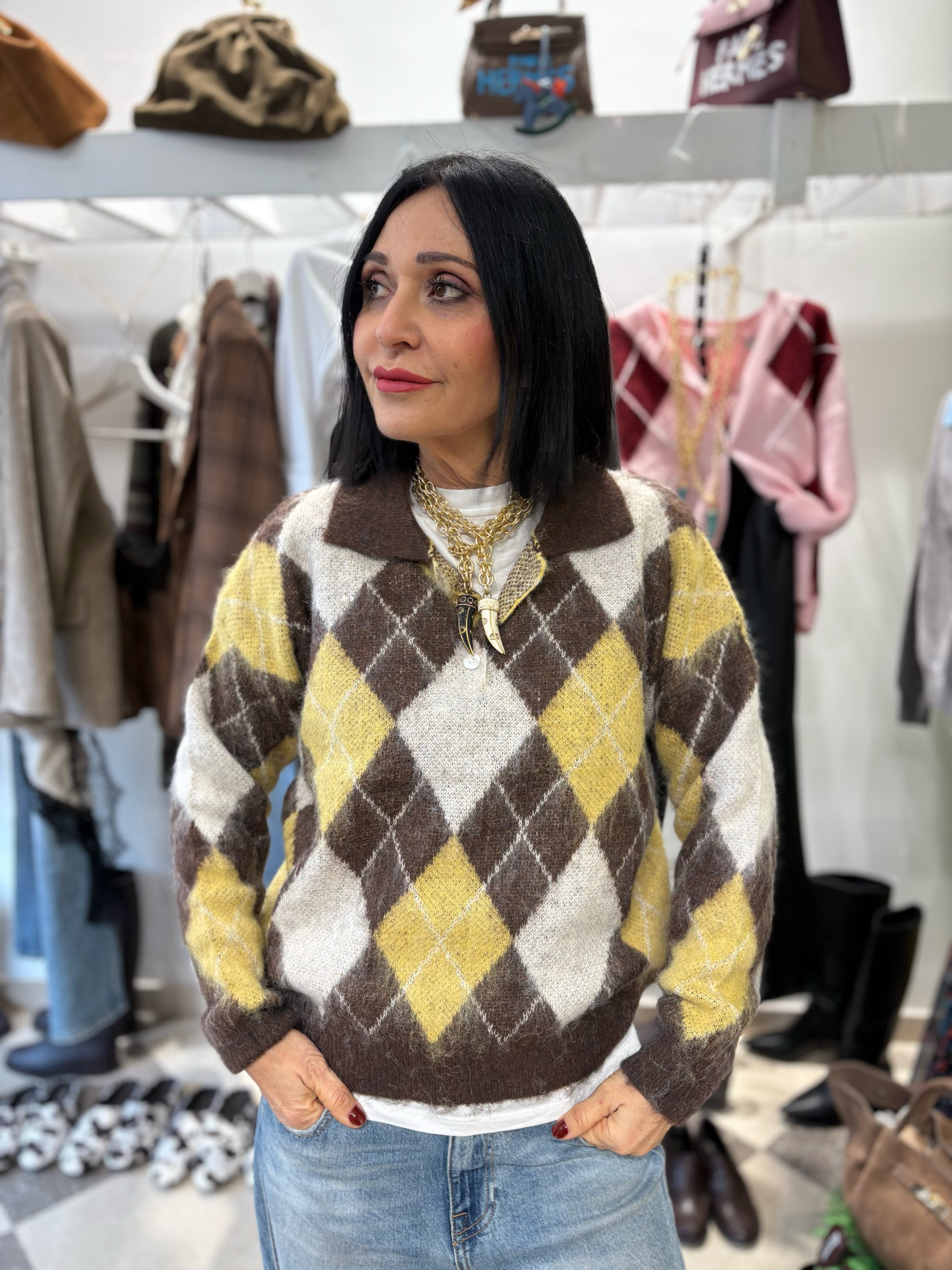 Polo fluffy manica lunga rombi marrone e giallo