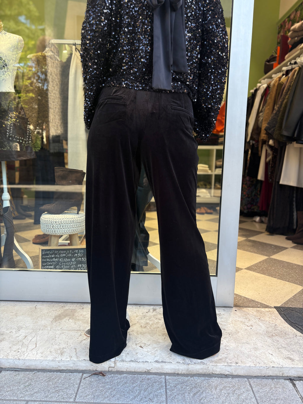 Pantalone in velluto nero