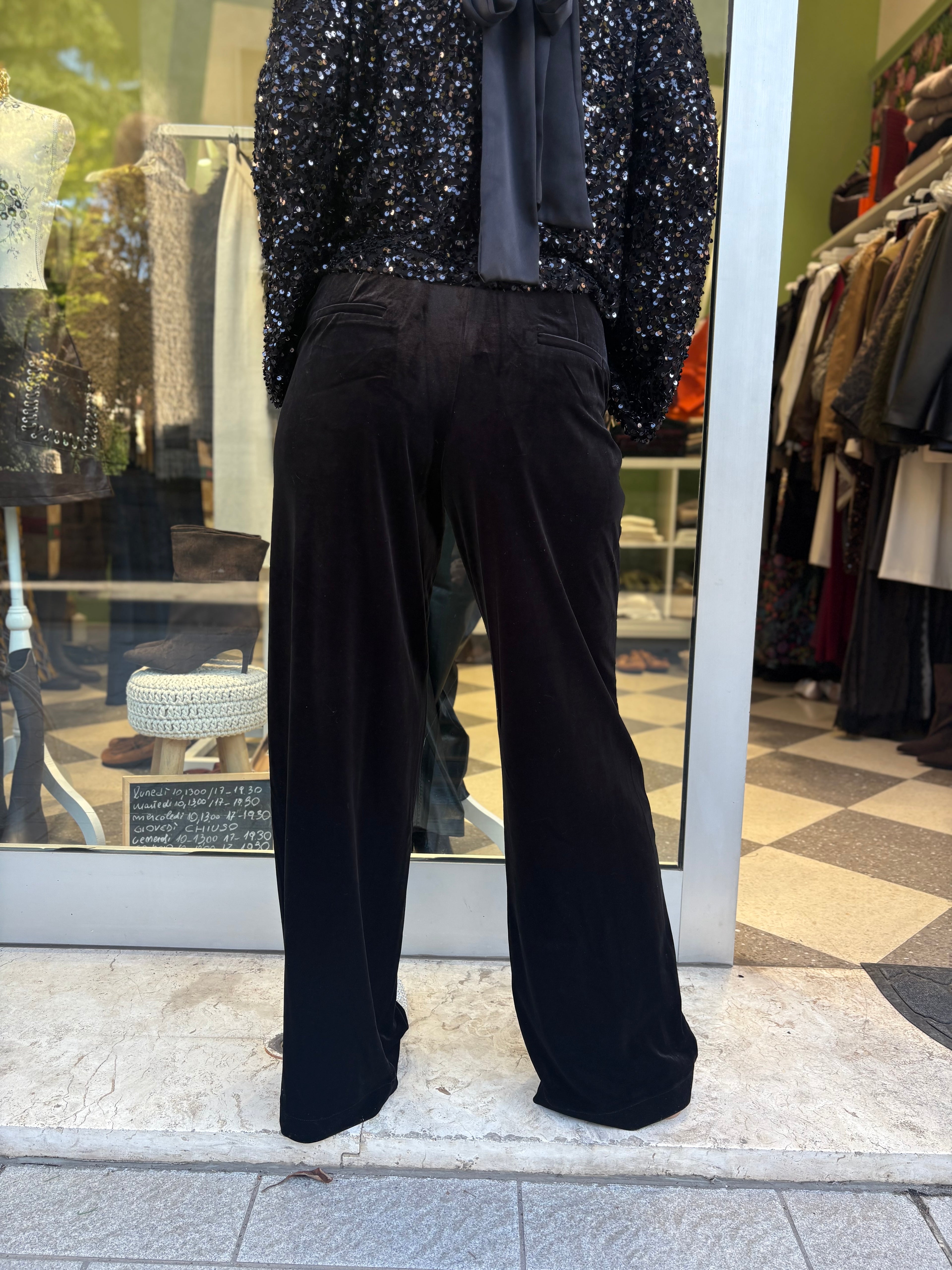 Pantalone in velluto nero