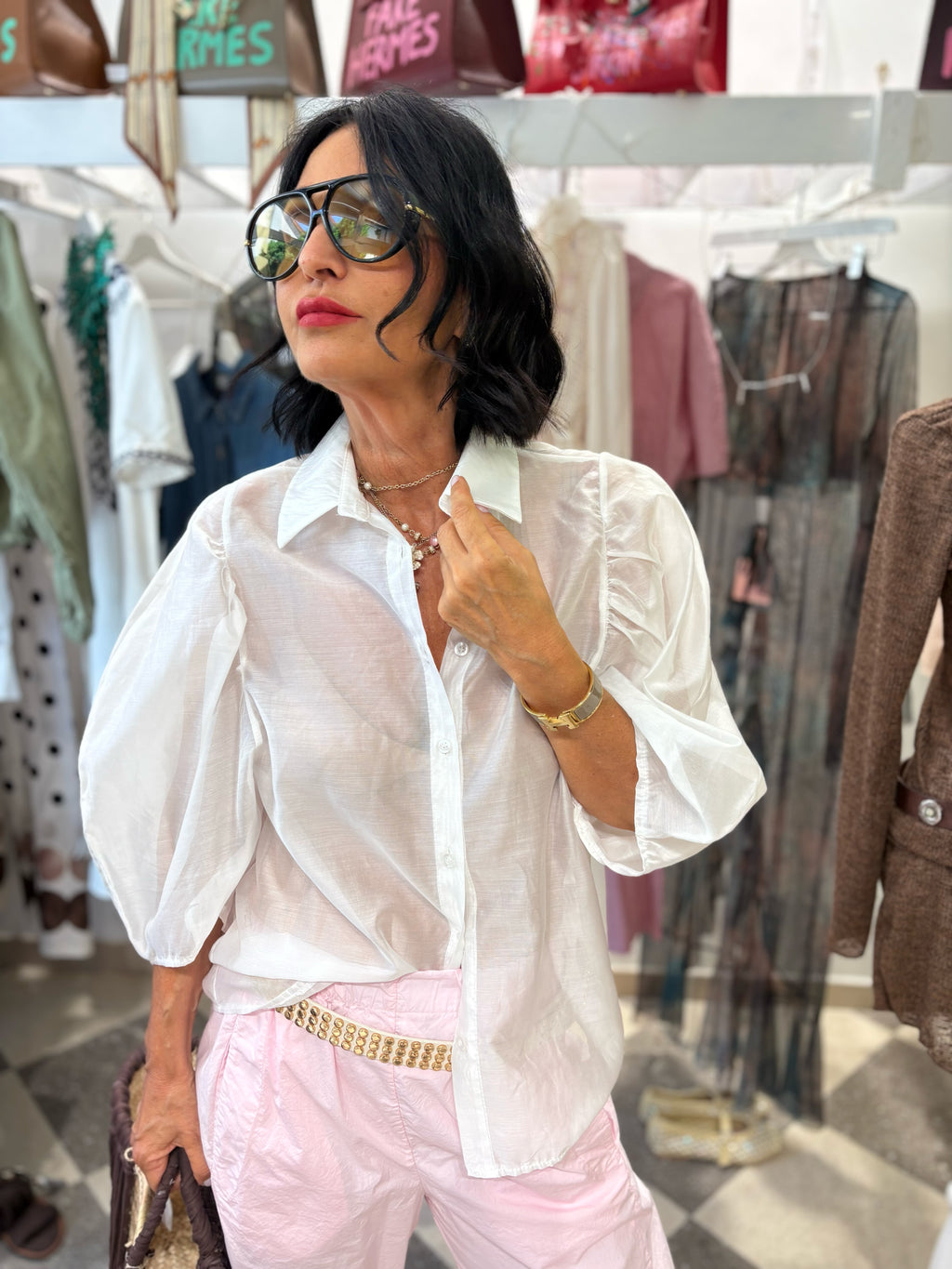 Camicia ultra light con maniche a sbuffo
