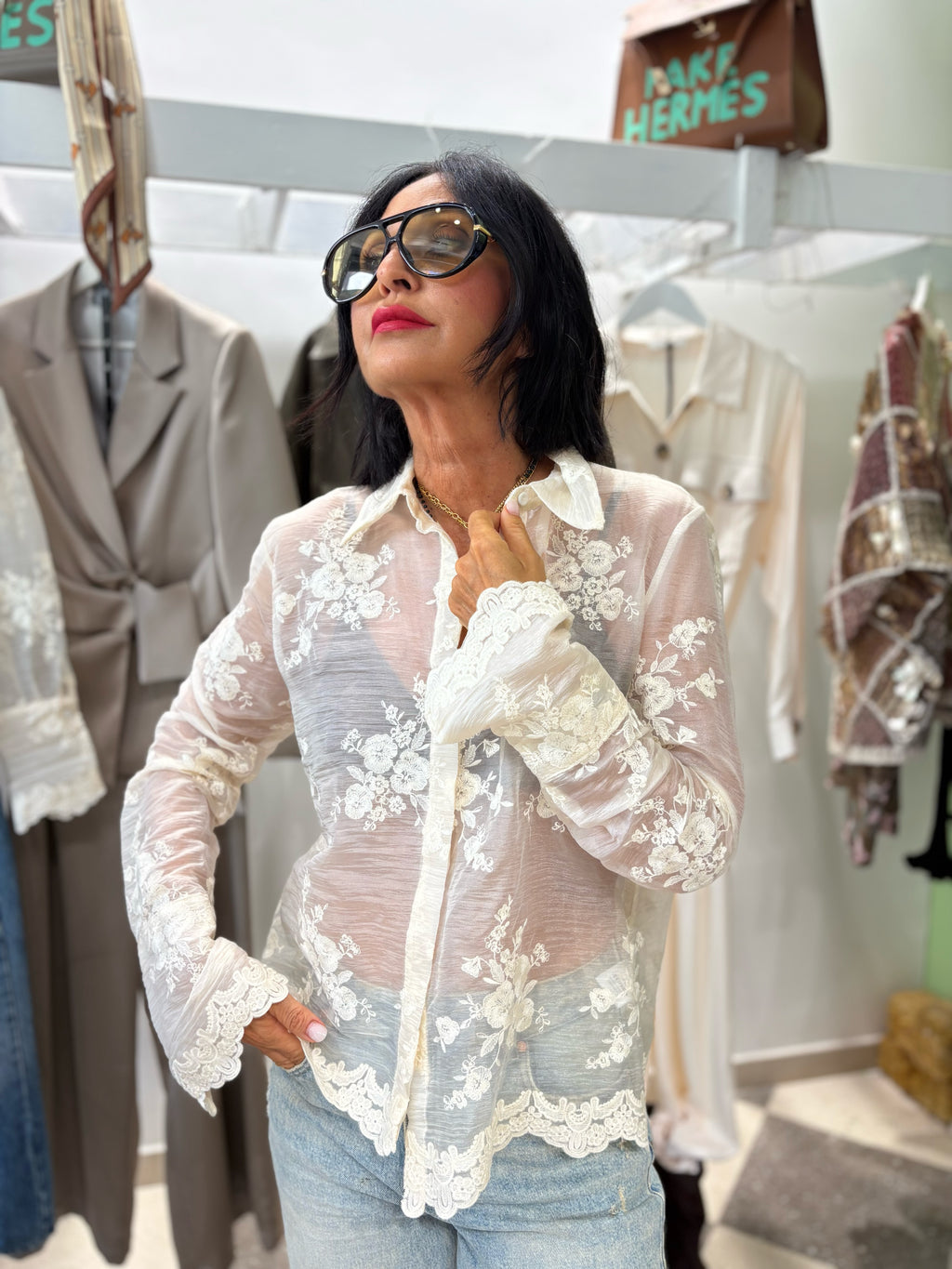 Camicia in pizzo ricamato