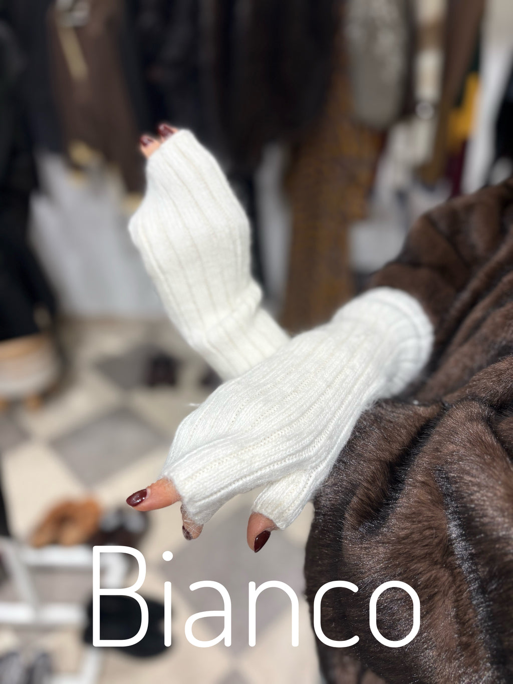 Manicotti in lana e viscosa