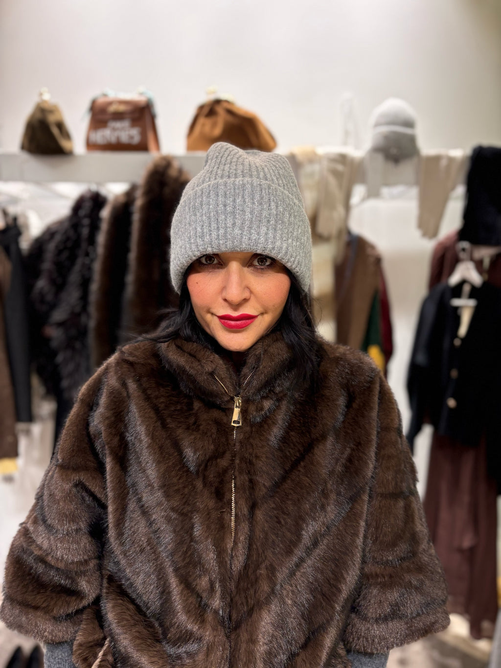 Cappellino in misto lana