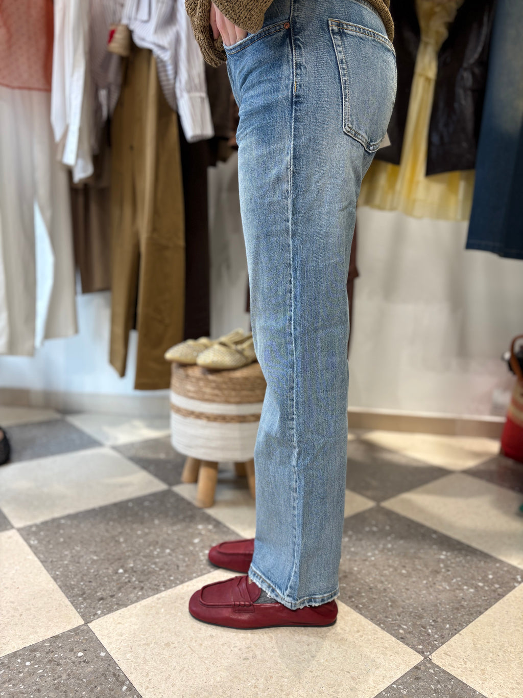 Denim gamba dritta vita bassa