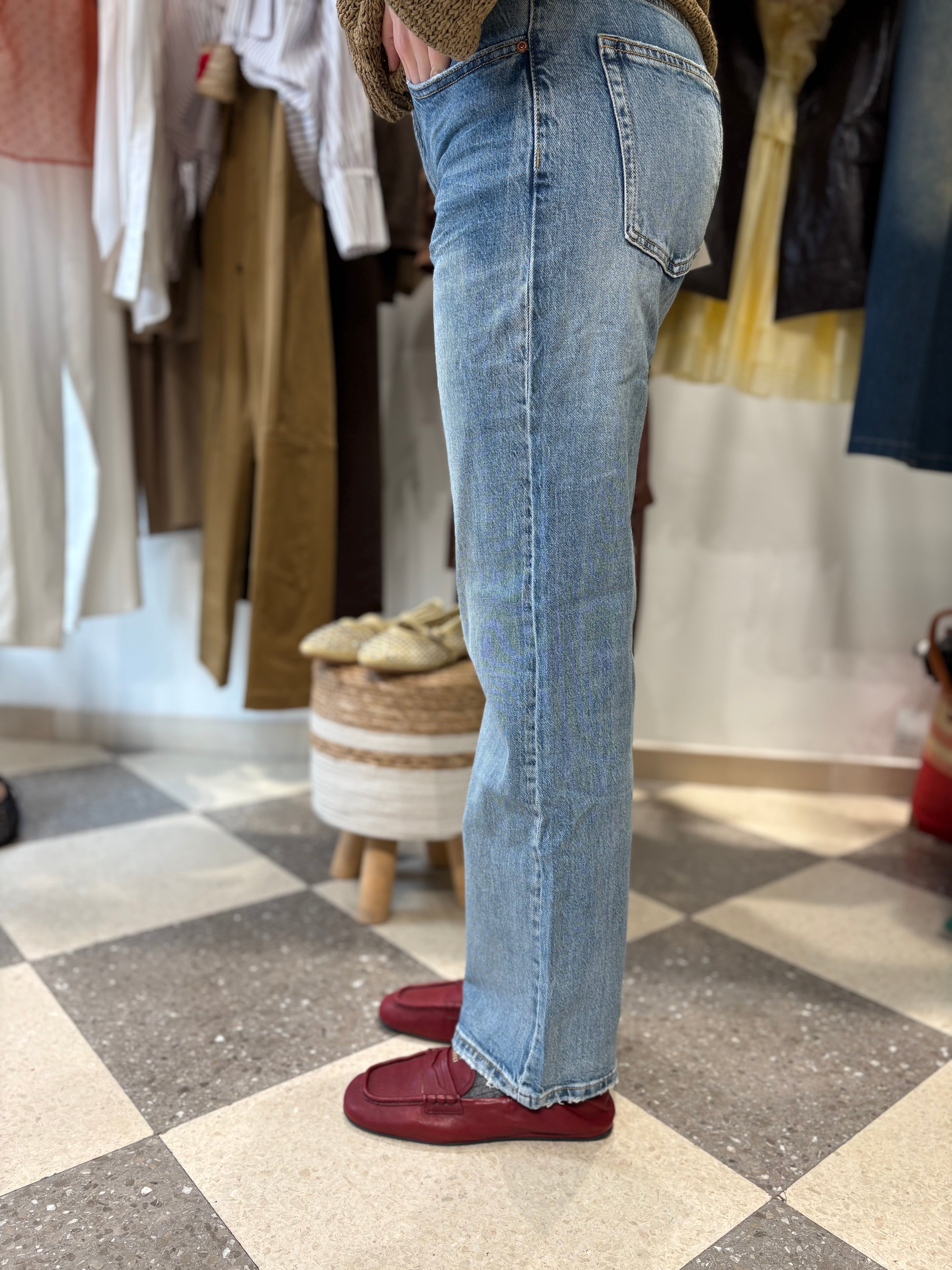 Denim gamba dritta vita bassa