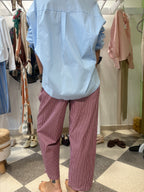 Pantalone gamba dritta con elastico in vita - micro righe rosse