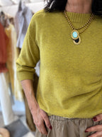 Maglioncino girocollo in maglia morbida in misto viscosa