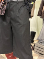 Motel Bermuda gessato grigio scuro