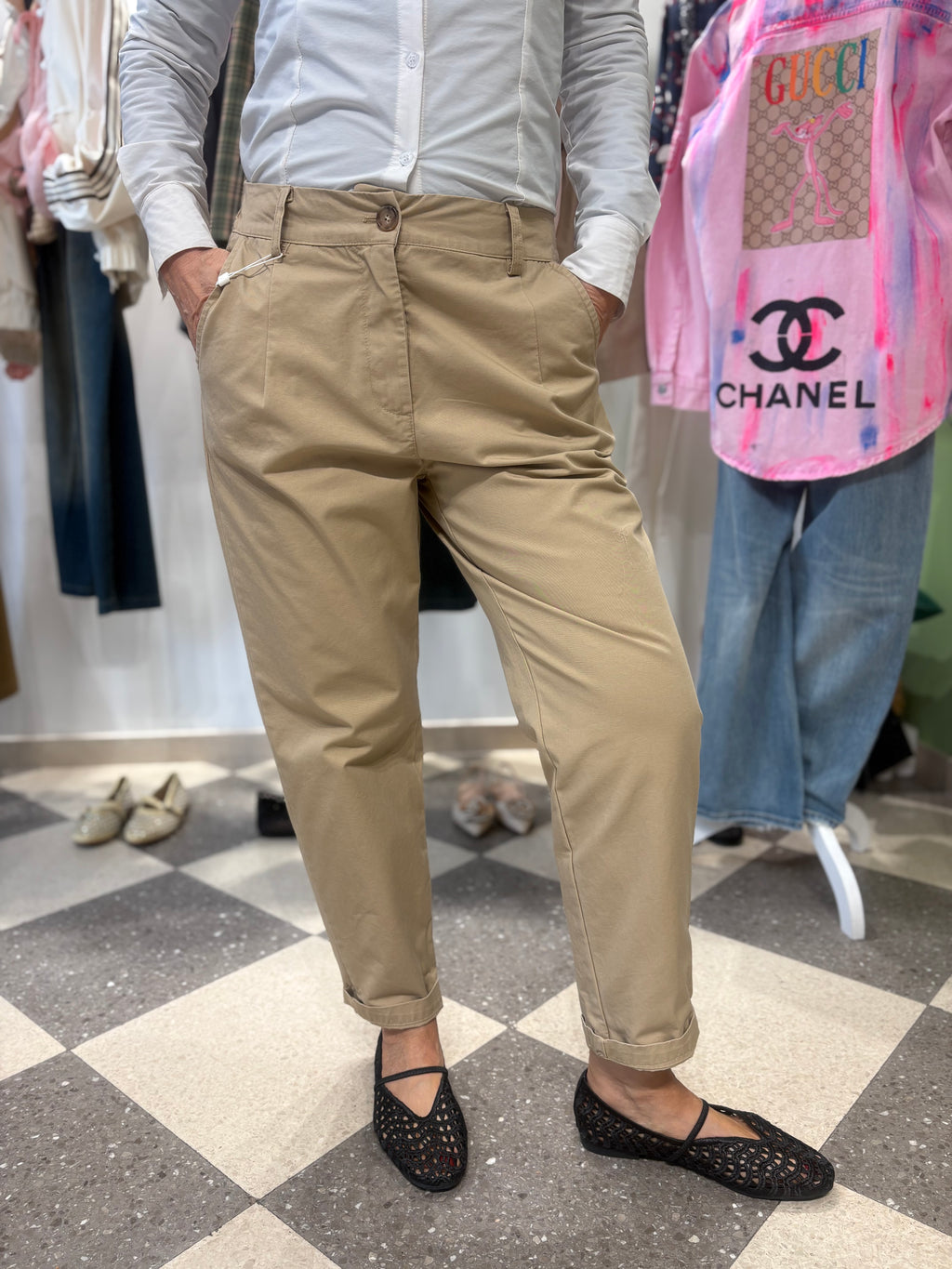 Pantalone chino color sabbia