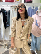 Blazer con applicazione gioiello
