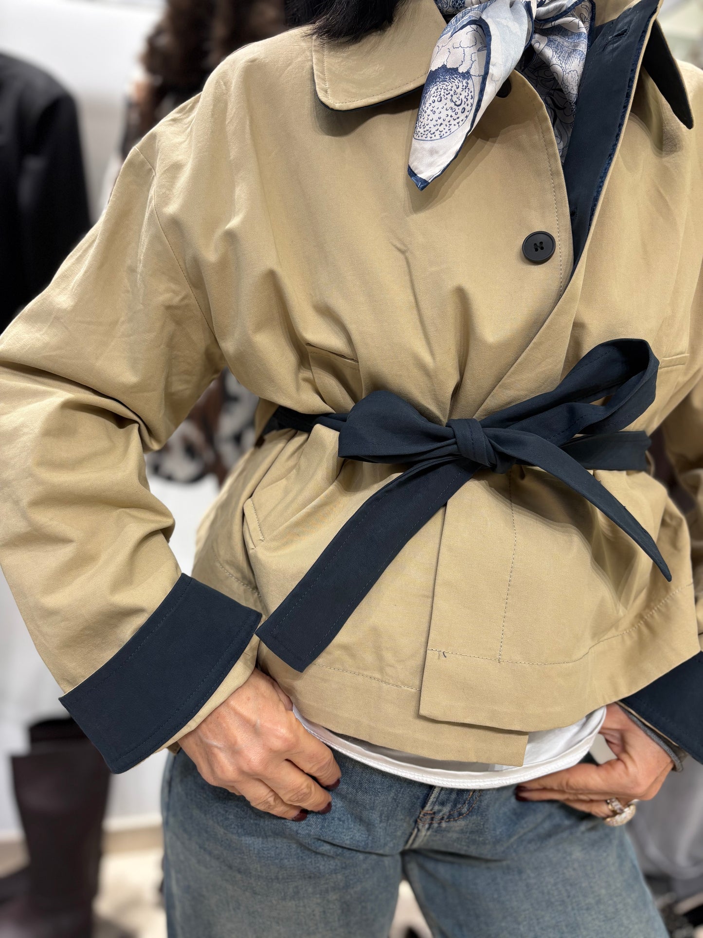 Trench cropped bicolor