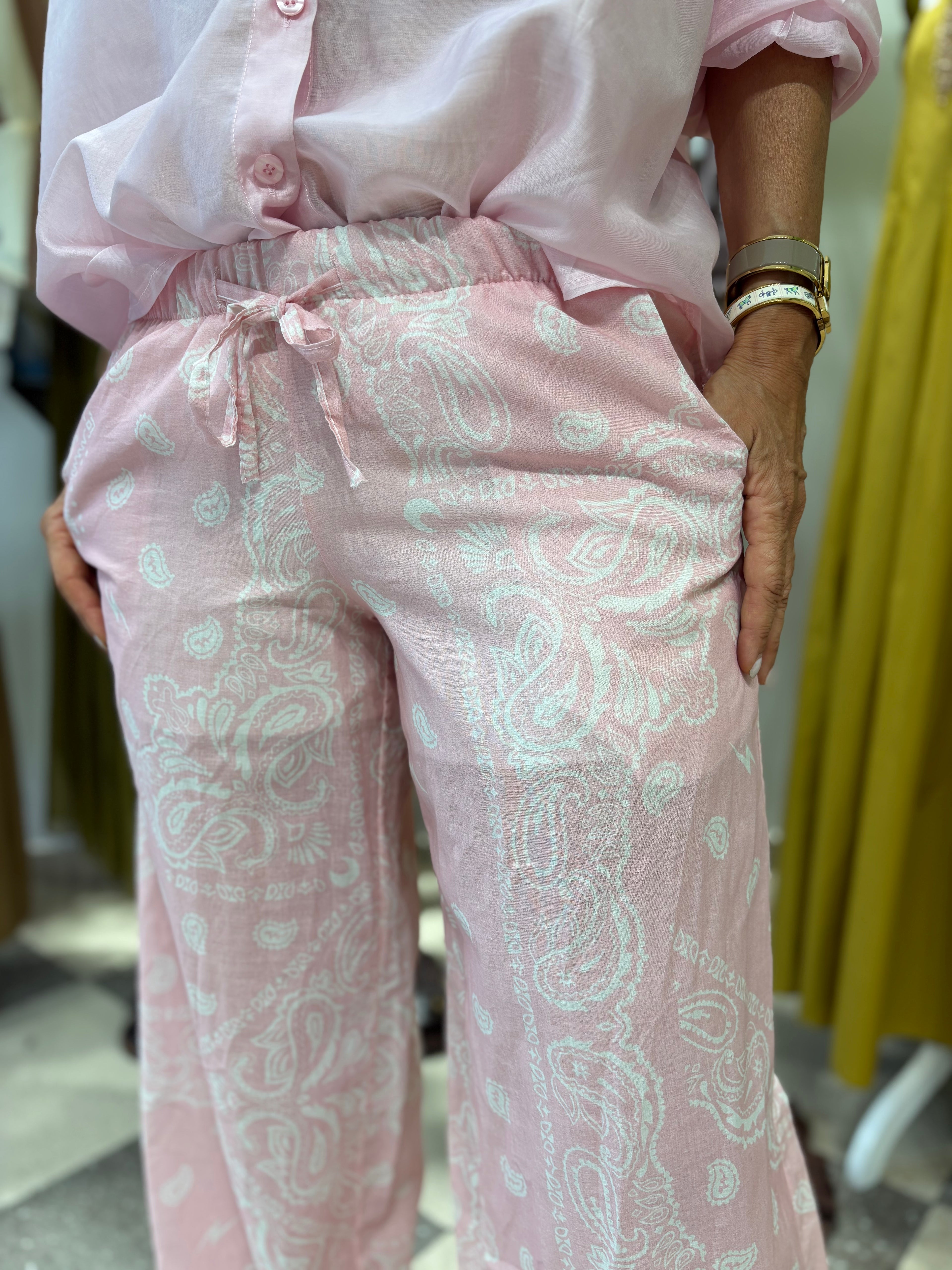 Pantalone a bandana rosa