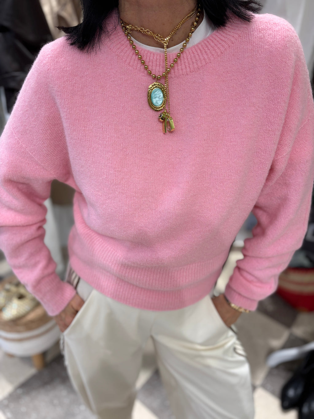 Maglioncino fluffy baby pink leggermente cropped