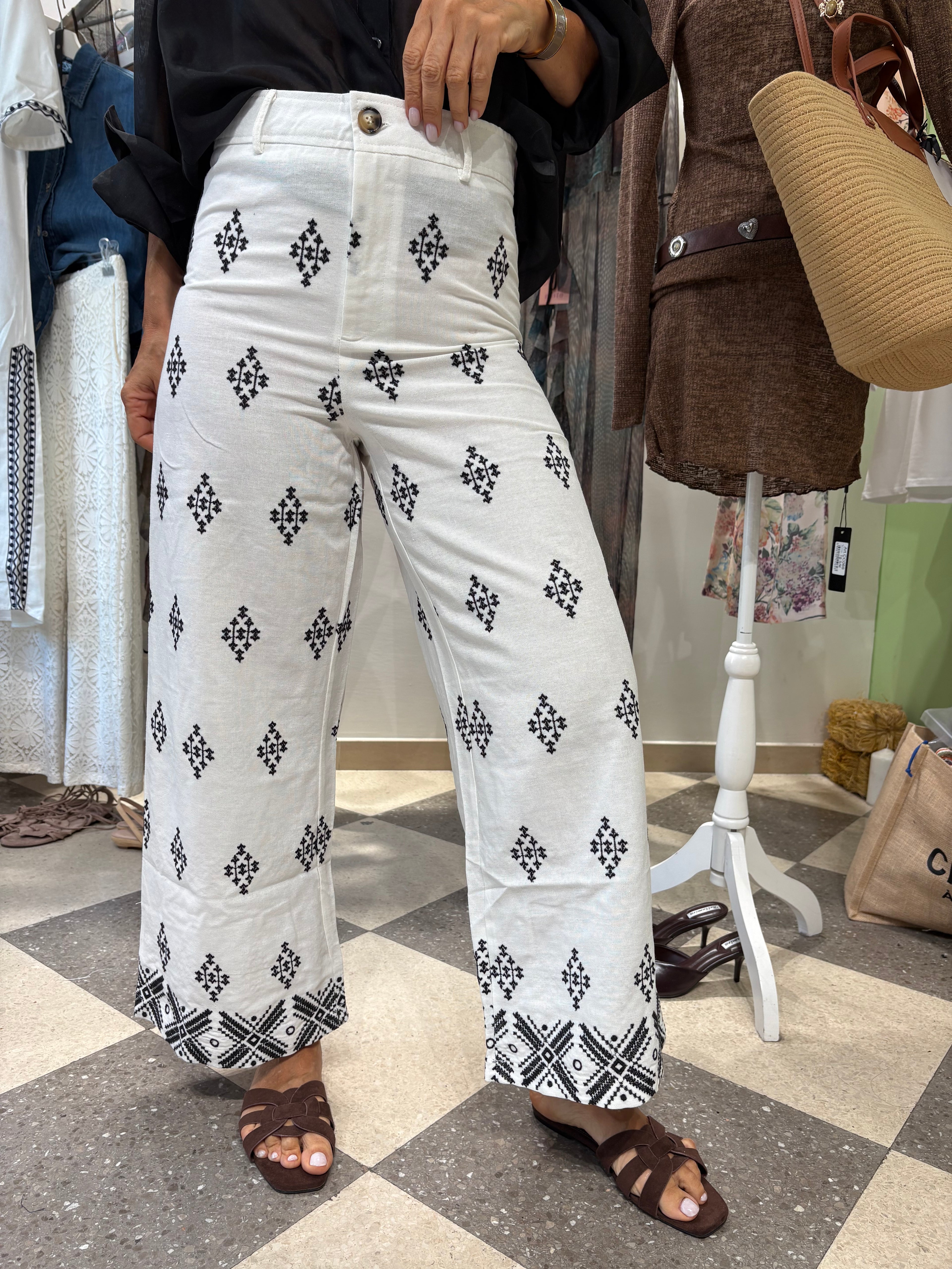 Pantalone palazzo ricamato