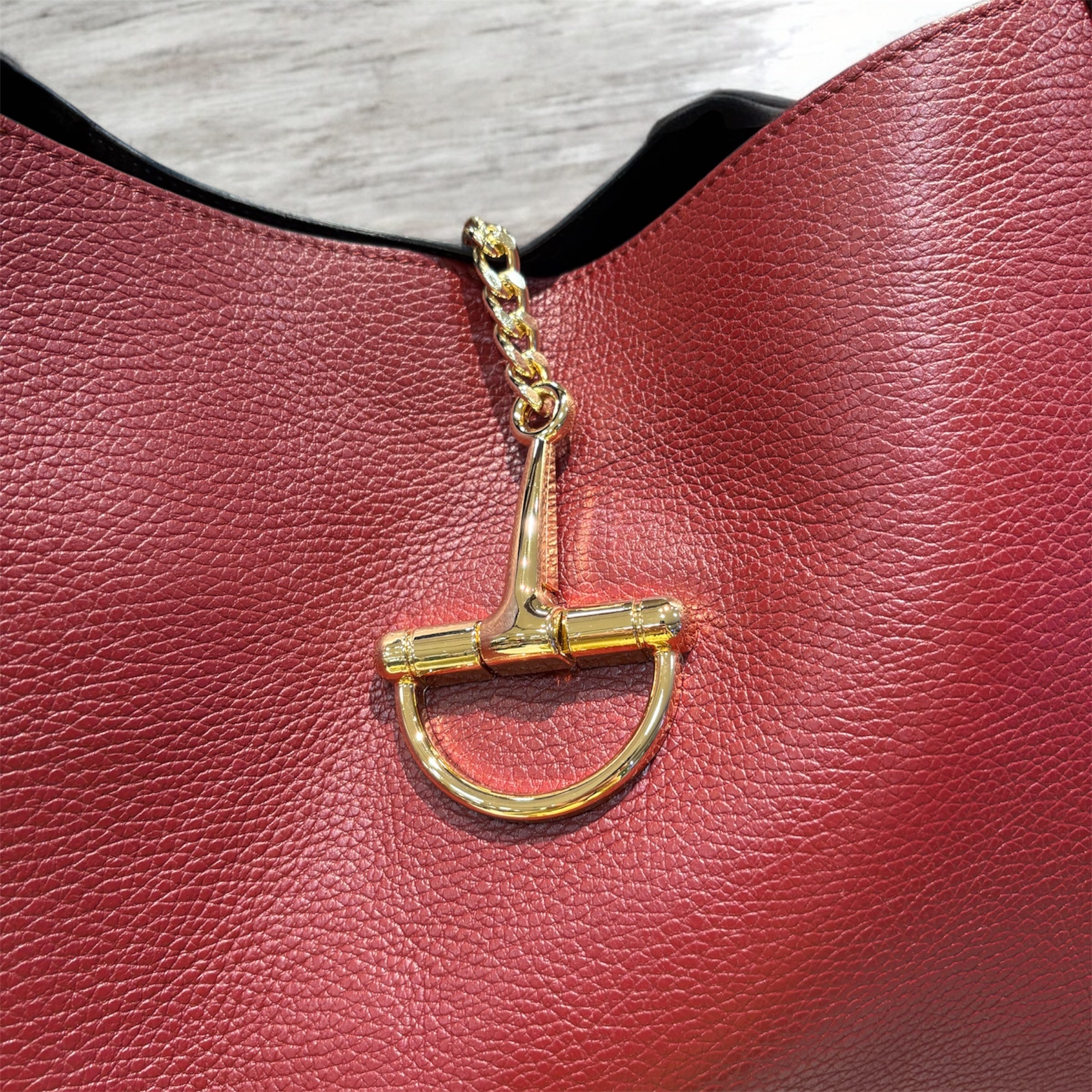 Maxi bag morsetto bordeaux