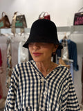 Bucket hat rafia leggera
