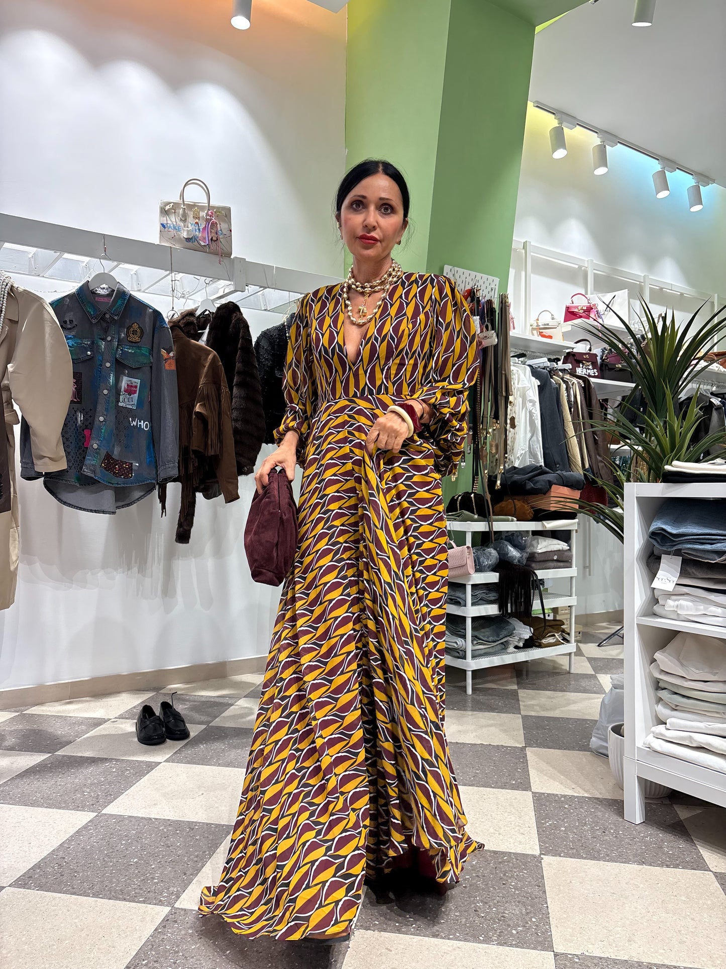 Maxi abito fantasia geometrica