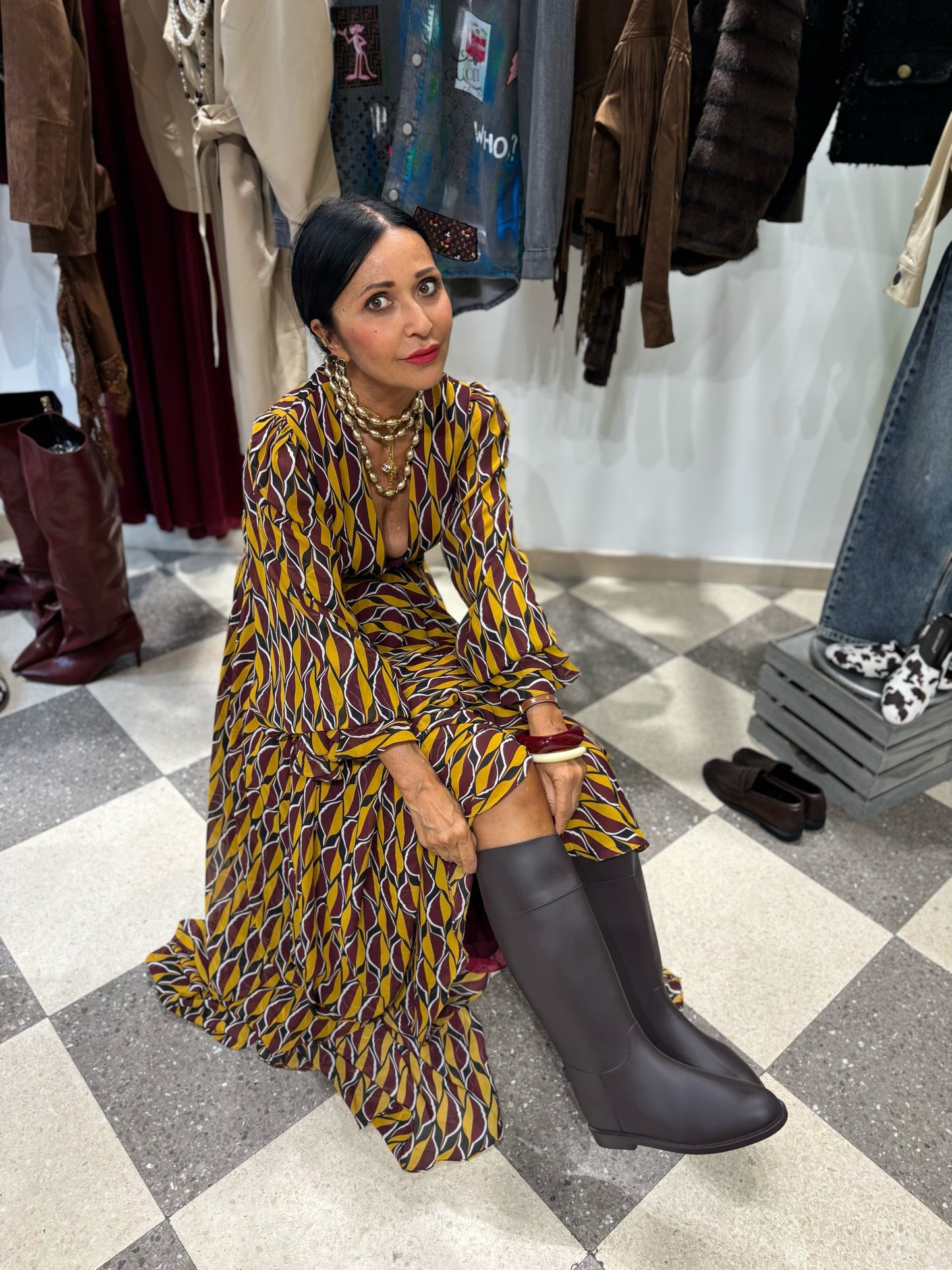 Maxi abito fantasia geometrica